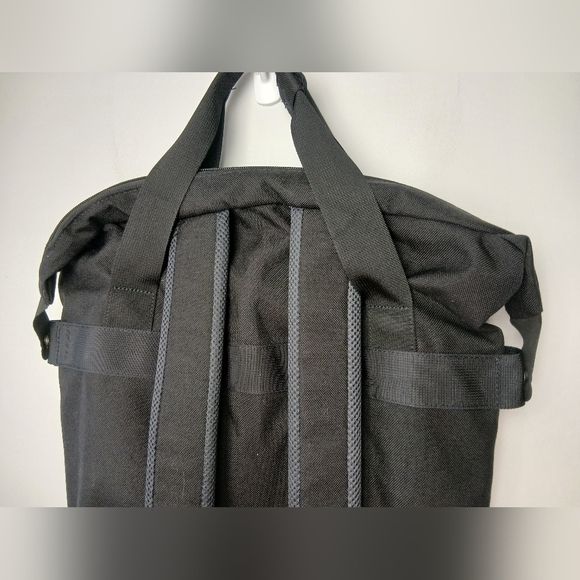 L.L BEAN Mountain 100% Nylon Black Unisexe Backpack Zipper Closure - Picture 8 of 11
